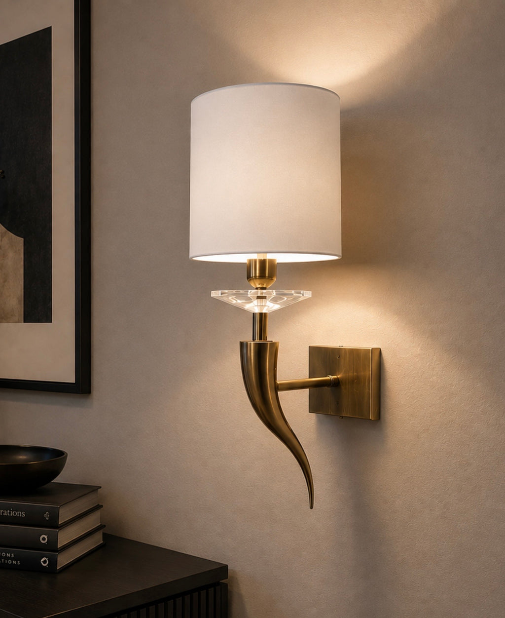 Ilfari Loving Arms W1 Wandlamp Brons Witte Kappen