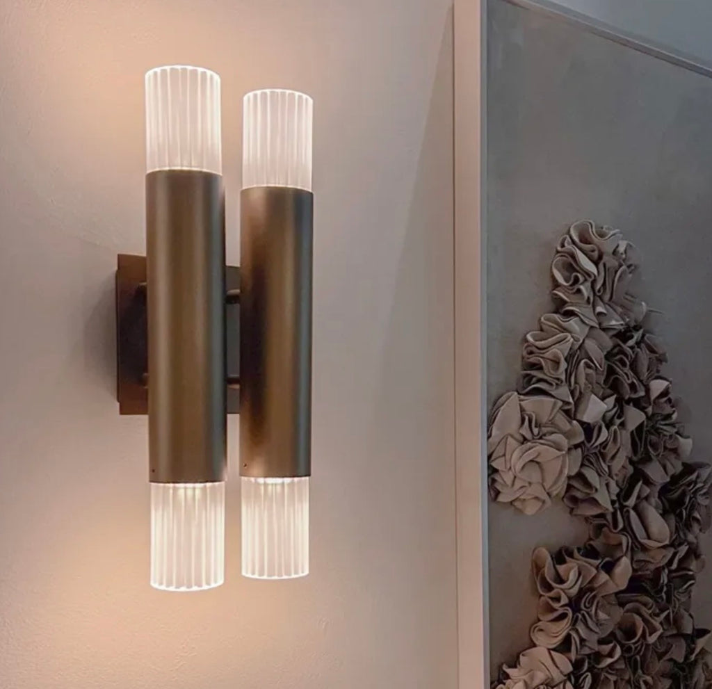 Ilfari Embrace W2+2 Wandlamp Brons