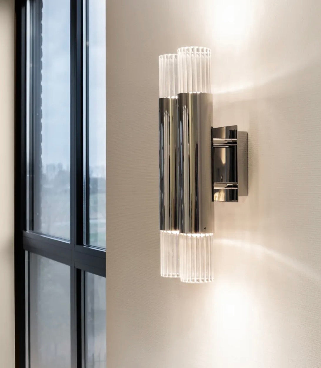Ilfari Embrace W2+2 Wandlamp Chrome