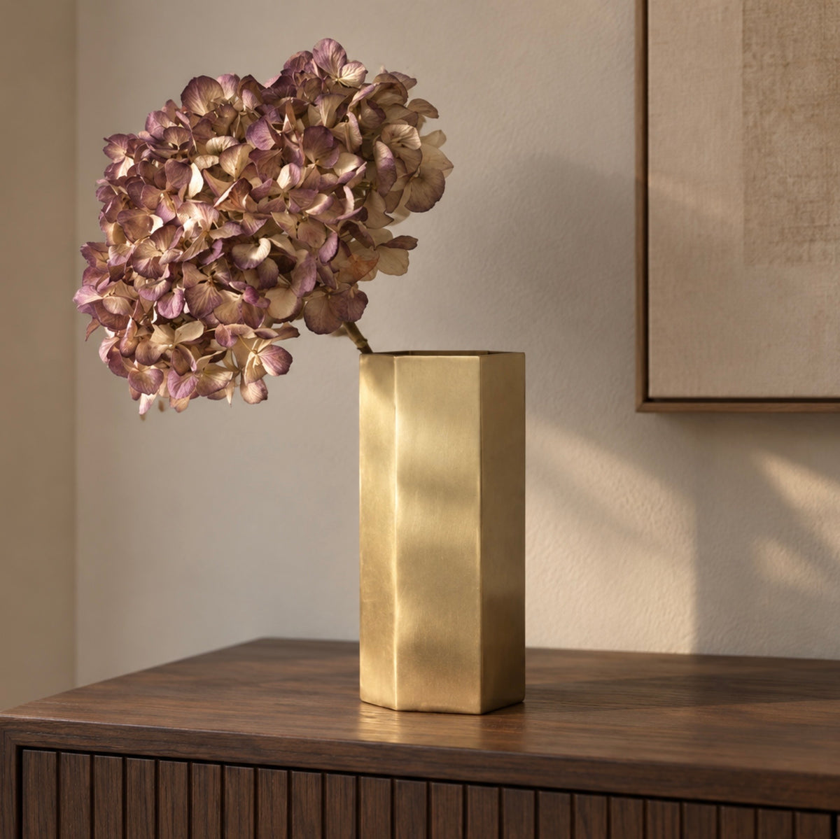 Ferm Living vaas Hexagon nieuw twv € 42,00 nu voor € 17,50!