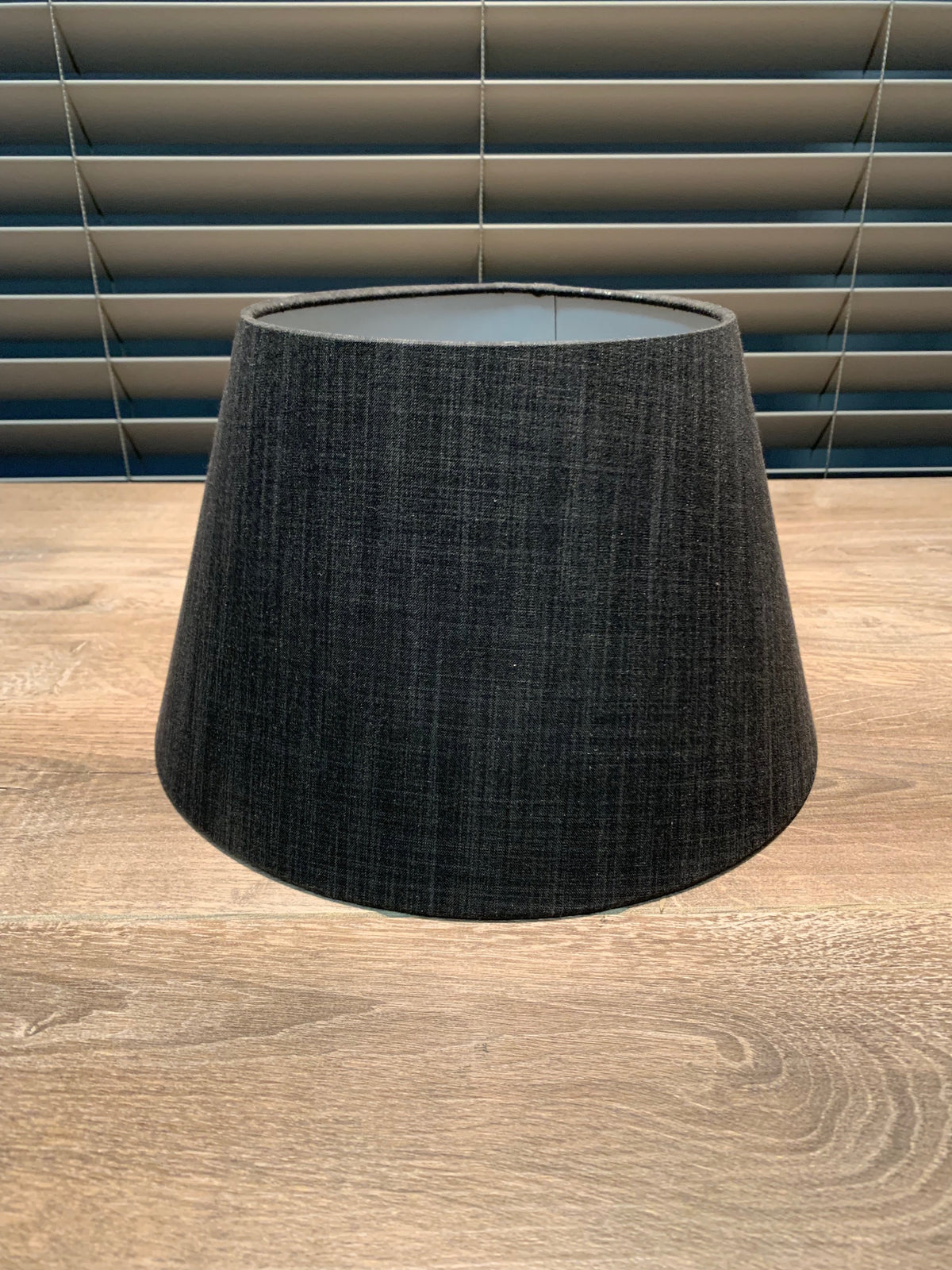 Stout verlichting nieuwe lampenkap twv € 99,00 nu voor € 12,50!