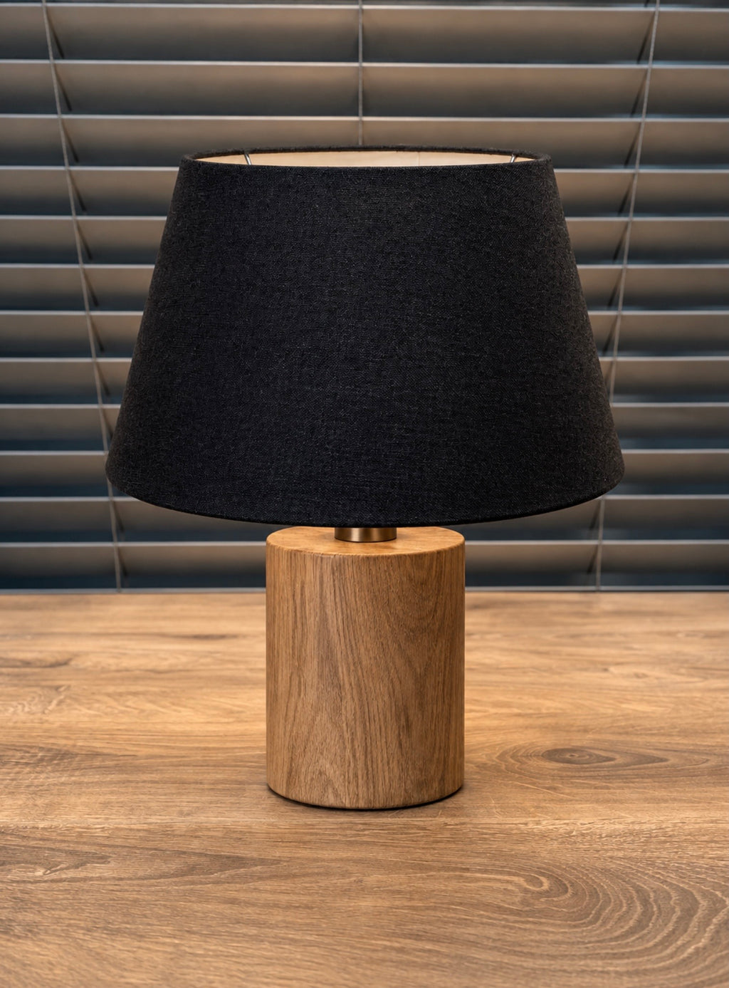 Nieuwe lampenkap van Stout verlichting twv € 99,00 nu voor € 15,00!